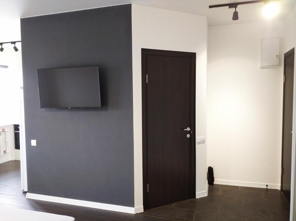 Apartment White
