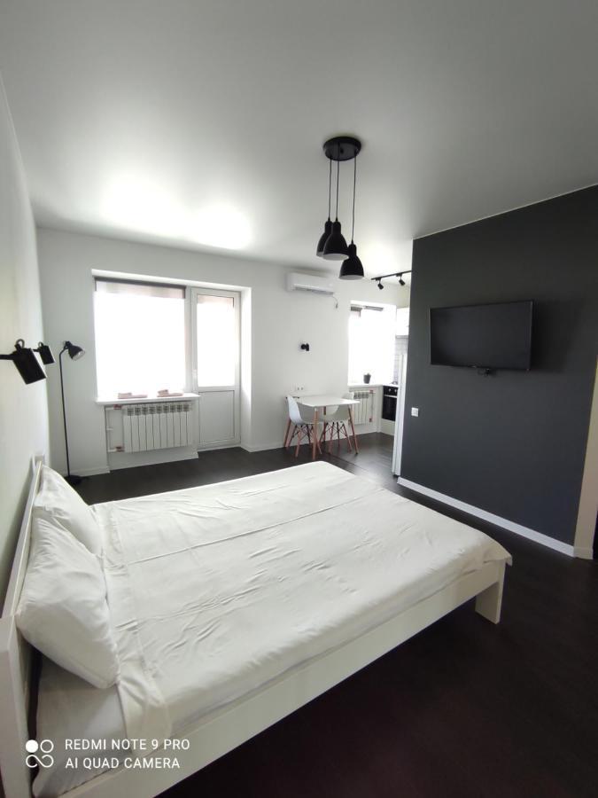 Apartment White
